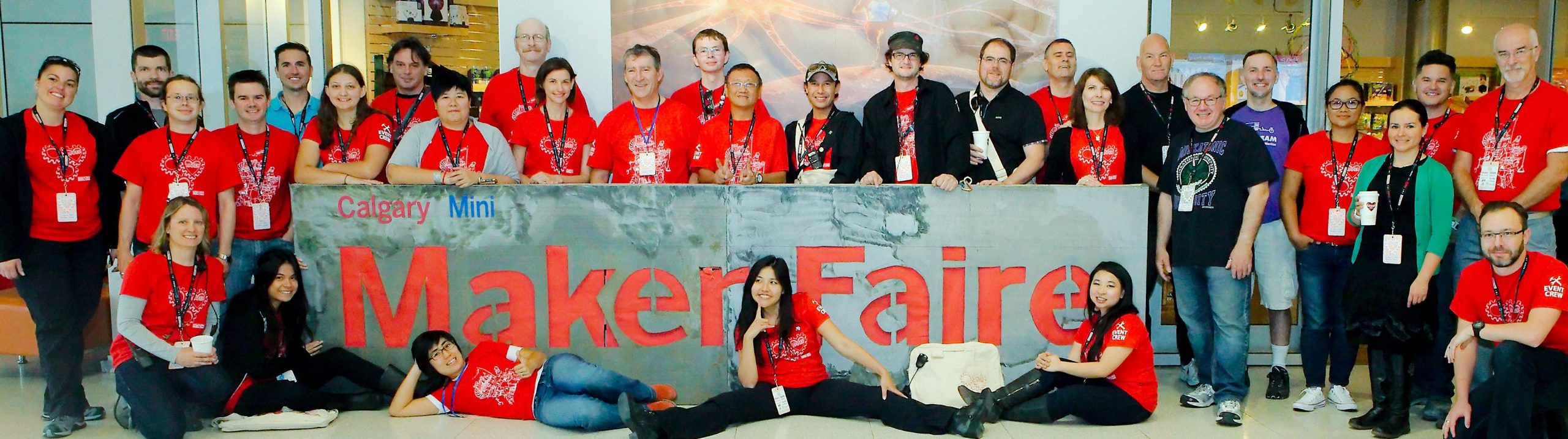 group photo of Calgary makefaire organizers